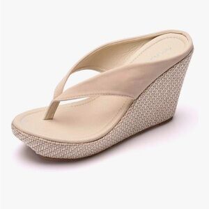 Crystal Queen Women Beach Sandals Platform Wedges Elegant Cream Wedge Sandals